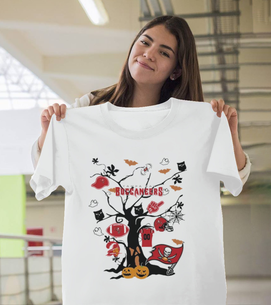 Halloween Tree Tampa Bay Buccaneers NFL T-Shirt
