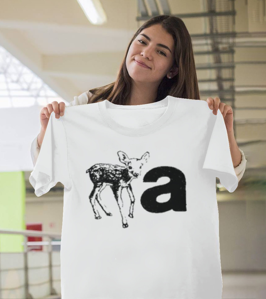 Anxious Deer a T-Shirt
