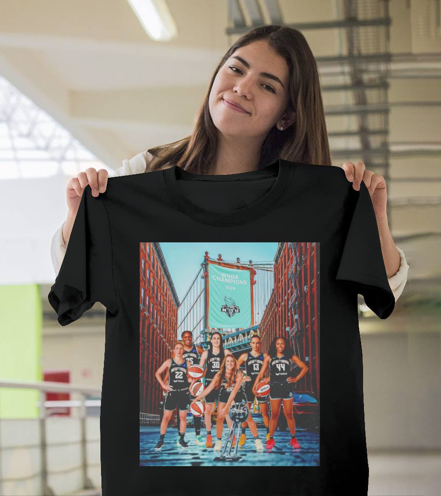 New York Liberty WNBA Champions 2024 Brooklyn Bridge T-Shirt