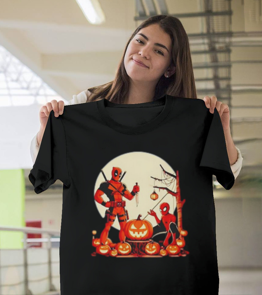 Deadpool and Spiderman Retro Halloween Pumpkins Moon Scene T-Shirt