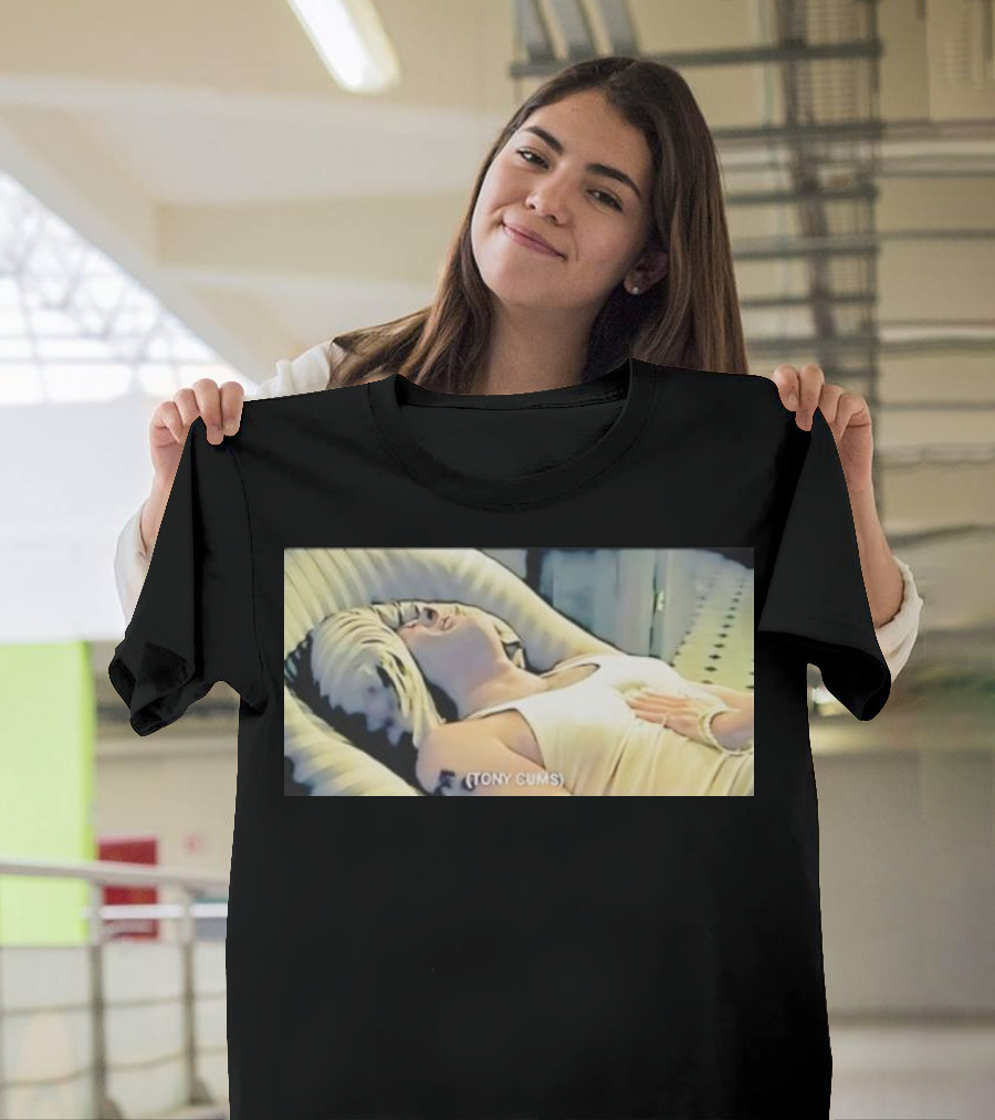 Tony Cums Retro Vintage Scene T-Shirt