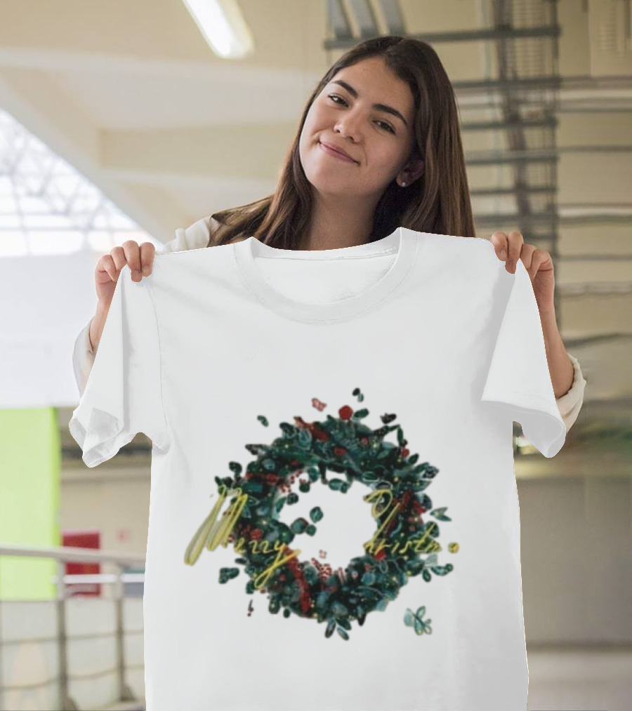 Merry Christmas Outdoor Wreath T-Shirt
