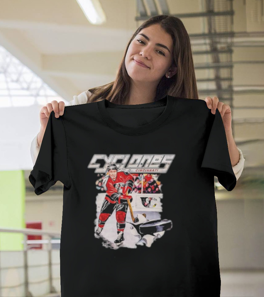 Cincinnati Cyclones Vintage Hockey Player Action Scene T-Shirt