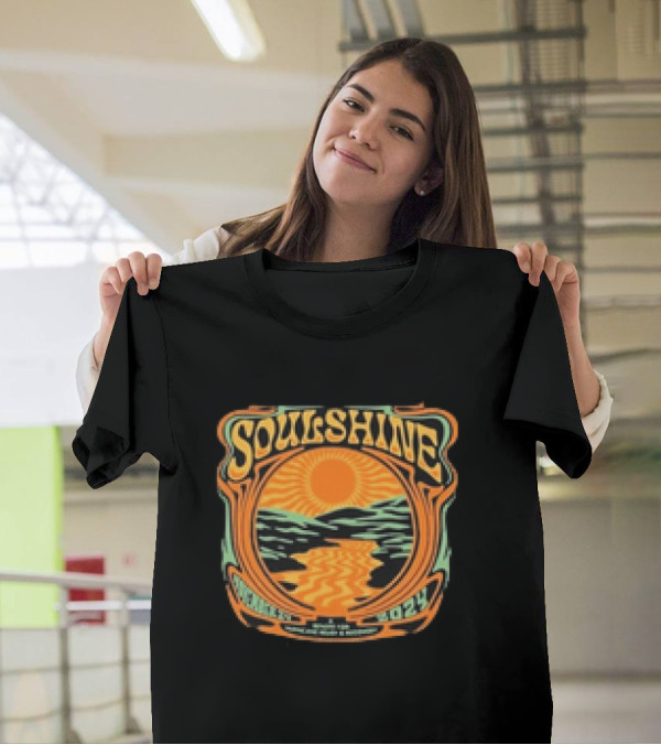Soulshine 2024 New York NY Madison Square Garden Retro Sunset T-Shirt