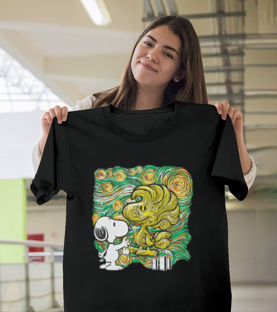 Peanuts Snoopy Spray Painting Woodstock in Starry Night Graffiti T-Shirt
