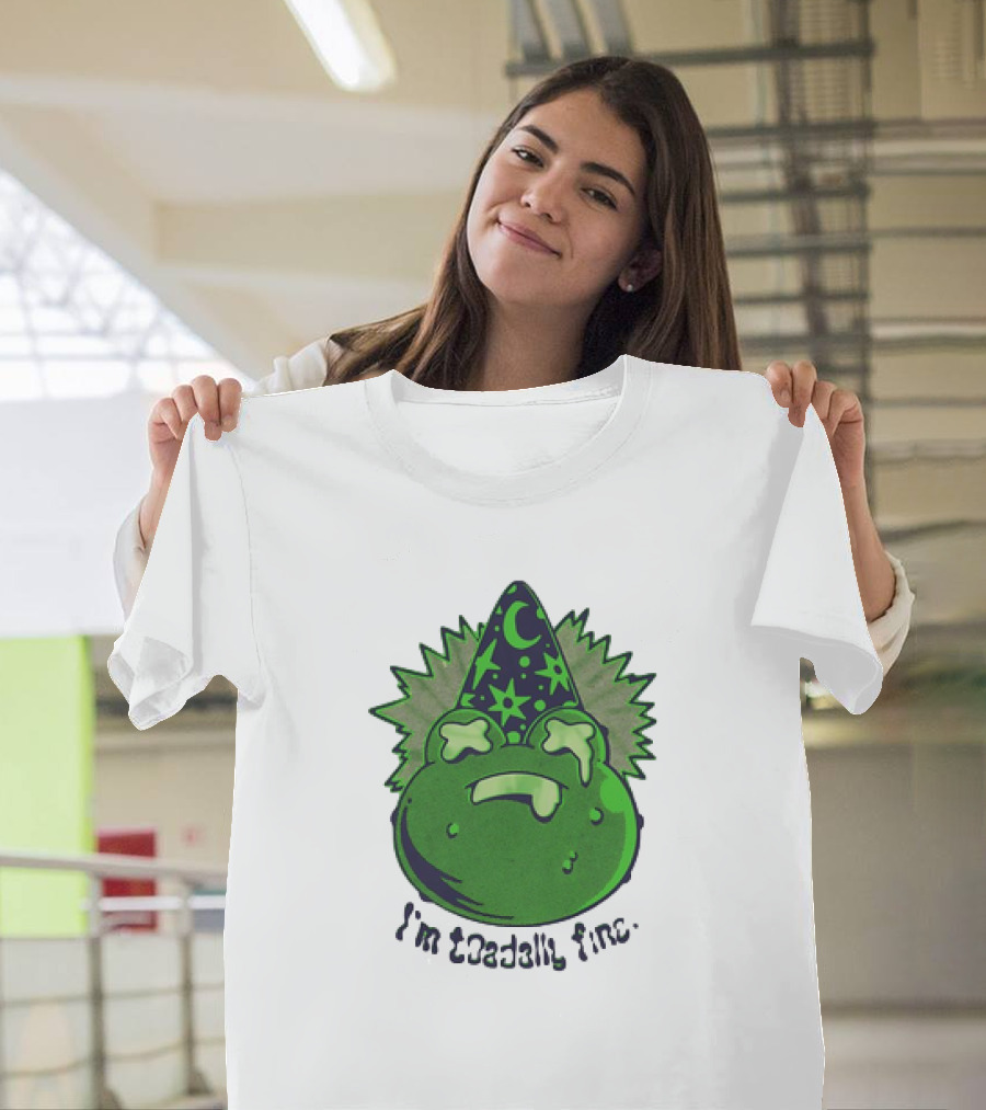 I'm Toadally Fine Vintage Green Toad Witch Hat Stars and Moon T-Shirt