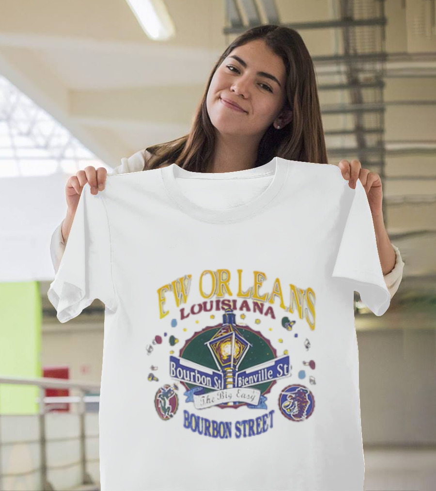 New Orleans Louisiana Bourbon Street Bienville St The Big Easy Vintage T-Shirt