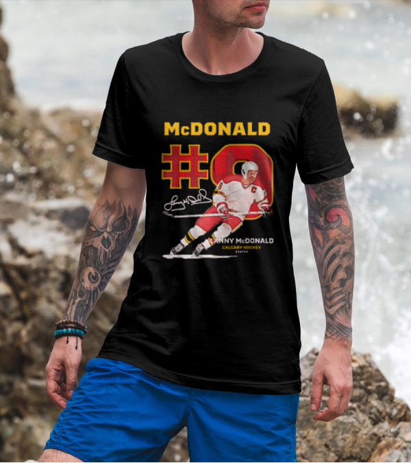Lanny McDonald #9 Calgary Flames NHL Hockey Throwback Vintage Signature T-Shirt