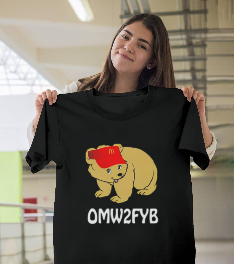 OMW2FYB Bear in Fast Food Cap T-Shirt