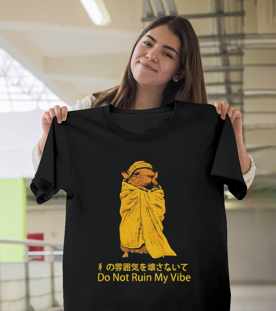 Do Not Ruin My Vibe Hamster Wrapped in Blanket with Japanese Text T-Shirt
