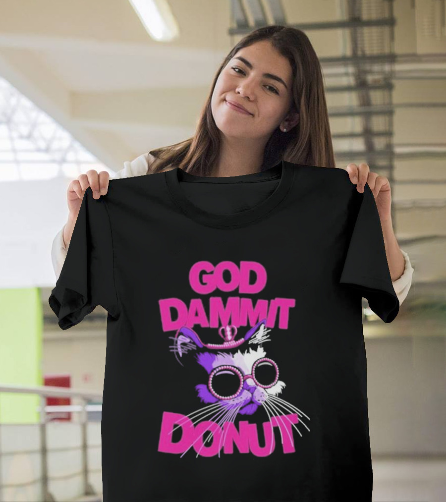 Dungeon crawler carl god dammit donut T-Shirt