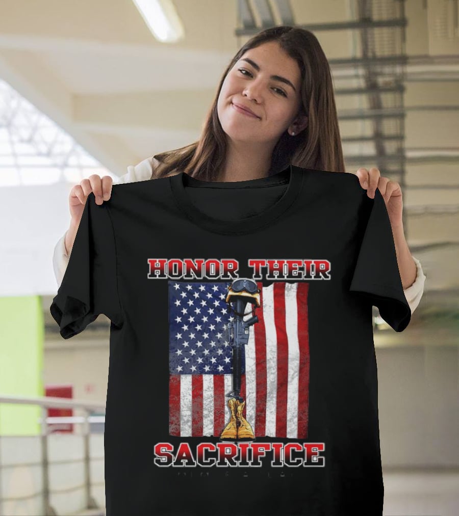 Honor Their Sacrifice Memorial Day American Flag Soldier Helmet Boot Rifle T-Shirt