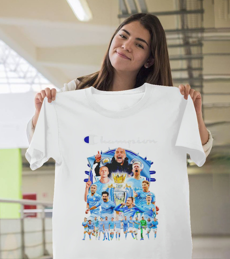 Manchester City Champion Team Celebration with Trophy and Players T-Shirt