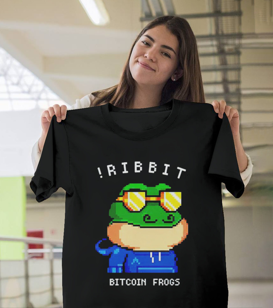 Ribbit Bitcoin Frogs Pixel Art Frog with Sunglasses T-Shirt