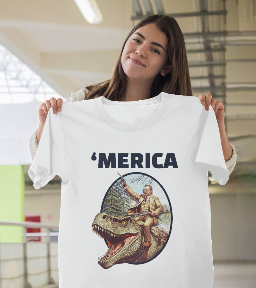 Theodore Roosevelt Riding Dinosaur ‘Merica Patriotic Adventure Scene T-Shirt