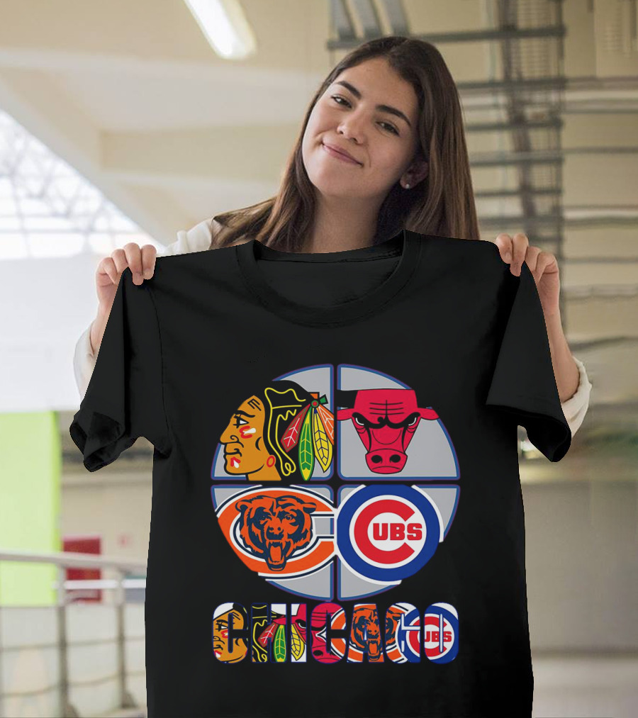Chicago Sports Blackhawks Bulls Bears Cubs T-Shirt