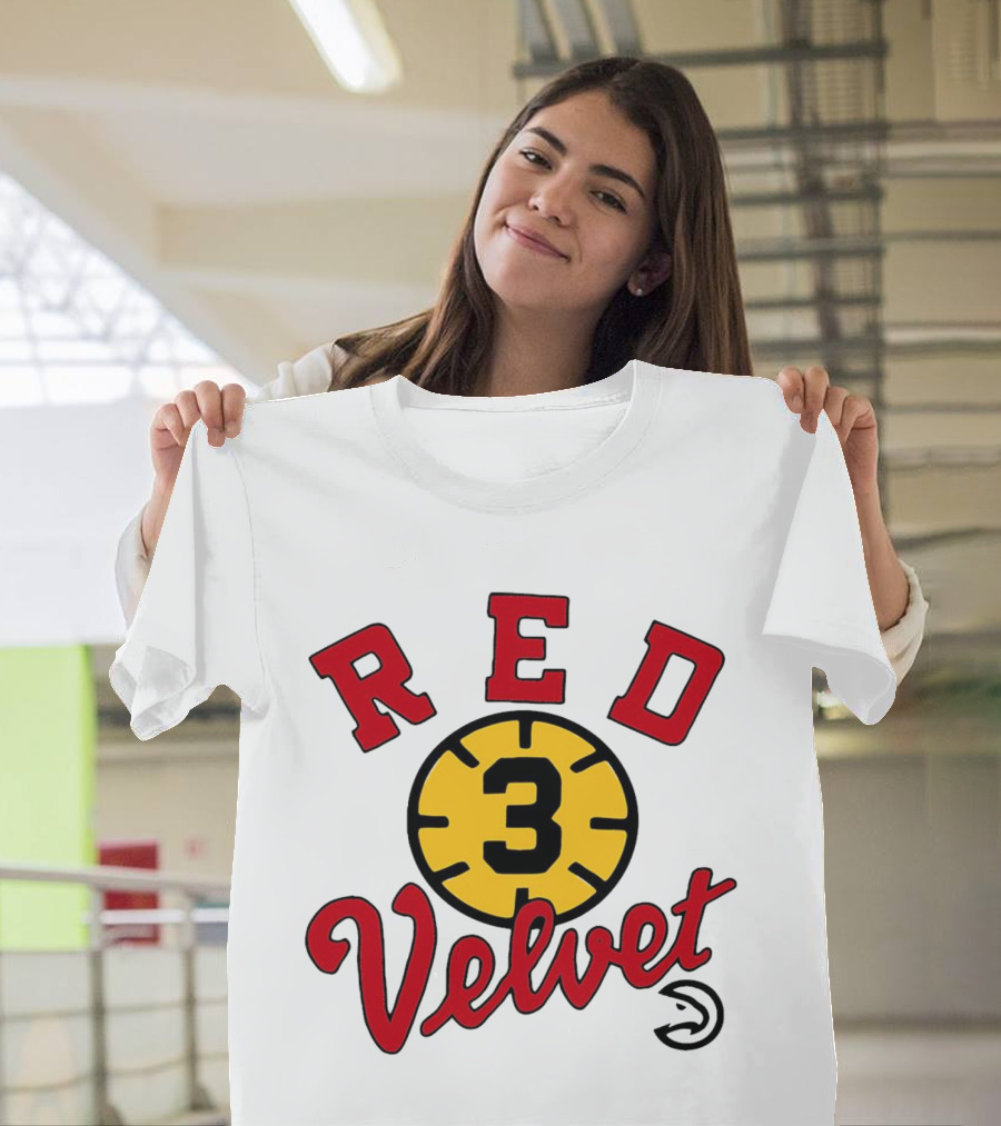 Kevin Huerter Red Velvet 3 Basketball Clock T-Shirt
