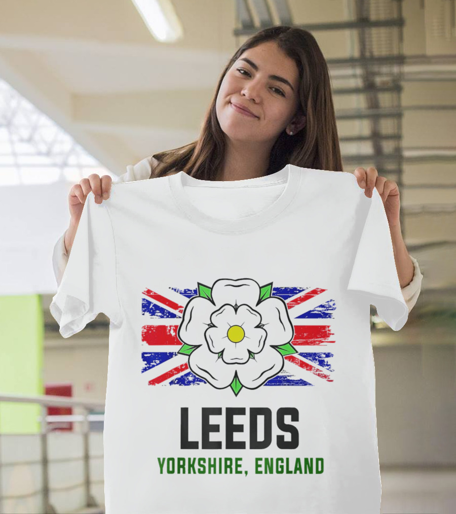 Leeds Yorkshire England Black Rose Union Jack T-Shirt