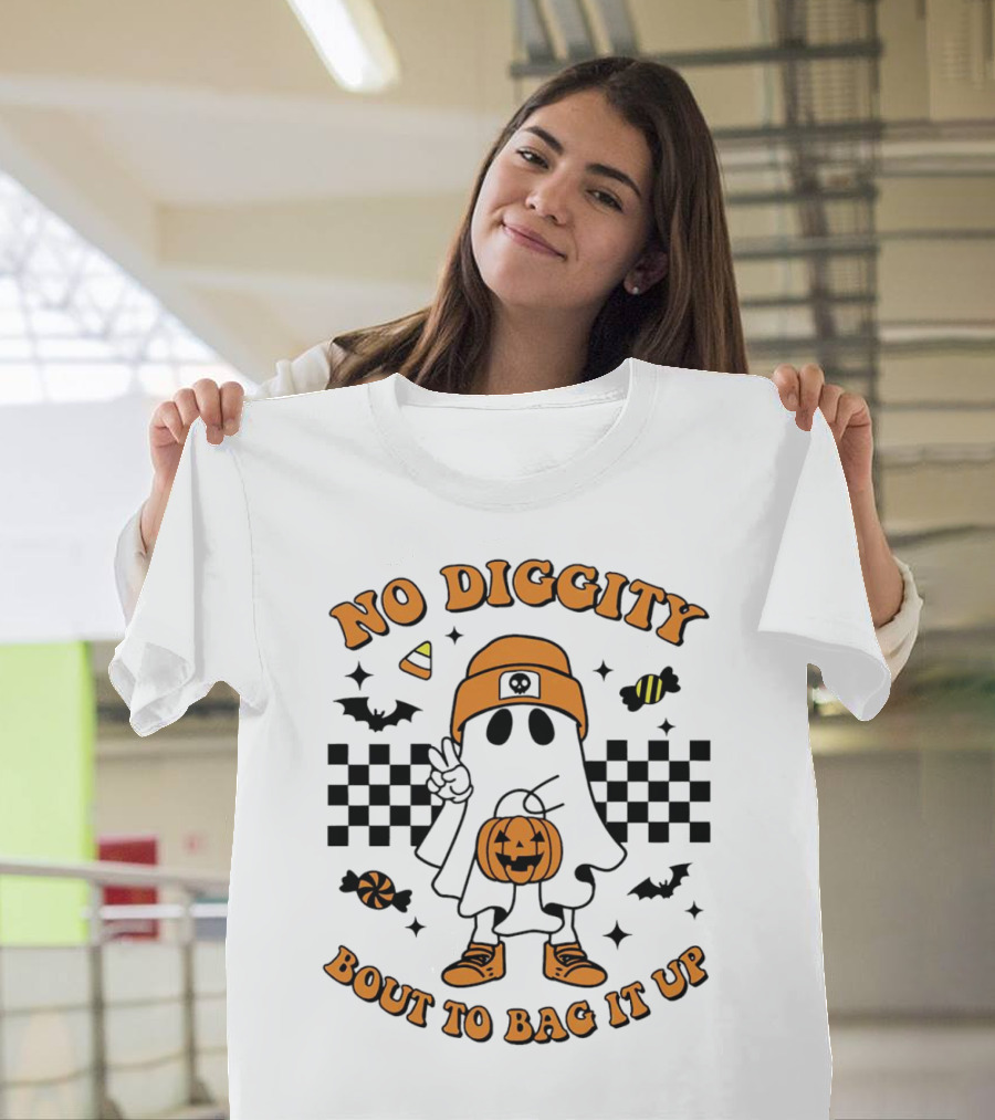 No Diggity Halloween Ghost Bout To Bag It Up With Candy And Pumpkins T-Shirt