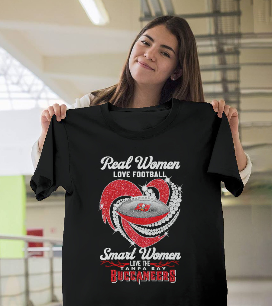 Real Women Love Football Smart Women Love The Tampa Bay Buccaneers Football Heart T-Shirt