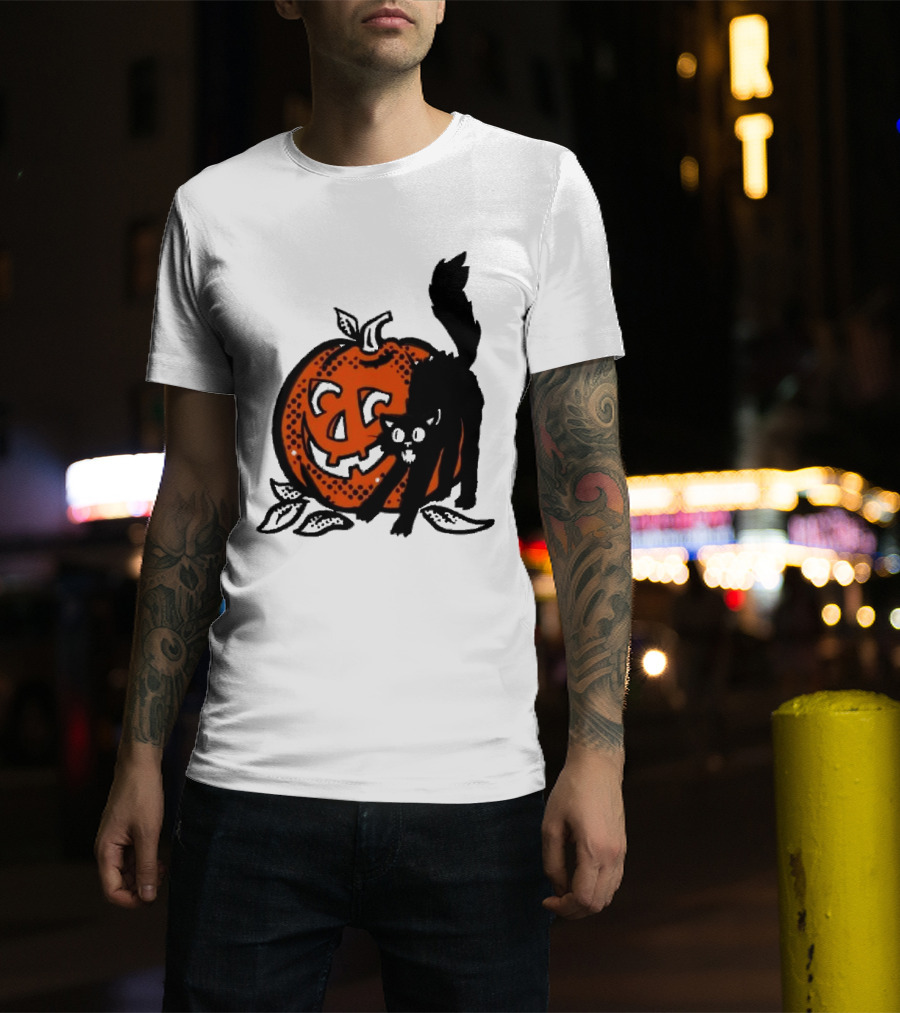 Vintage Halloween Pumpkin And Black Cat T-Shirt
