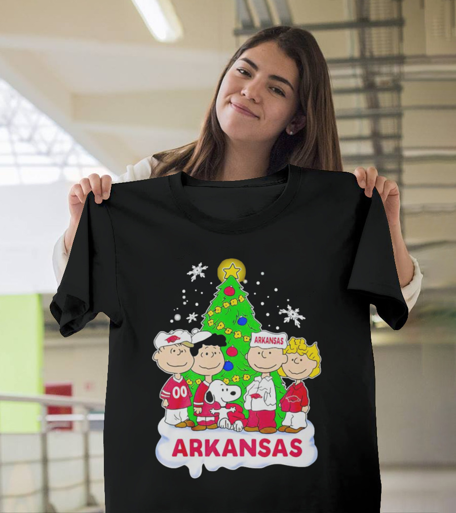 Peanuts Characters Arkansas Razorbacks Christmas Tree T-Shirt