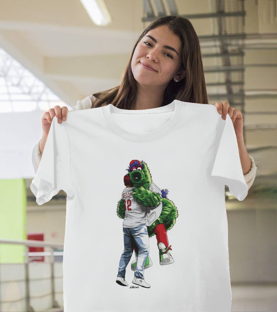 Jason Kelce Phillie Phanatic Hug Philadelphia Phillies T-Shirt