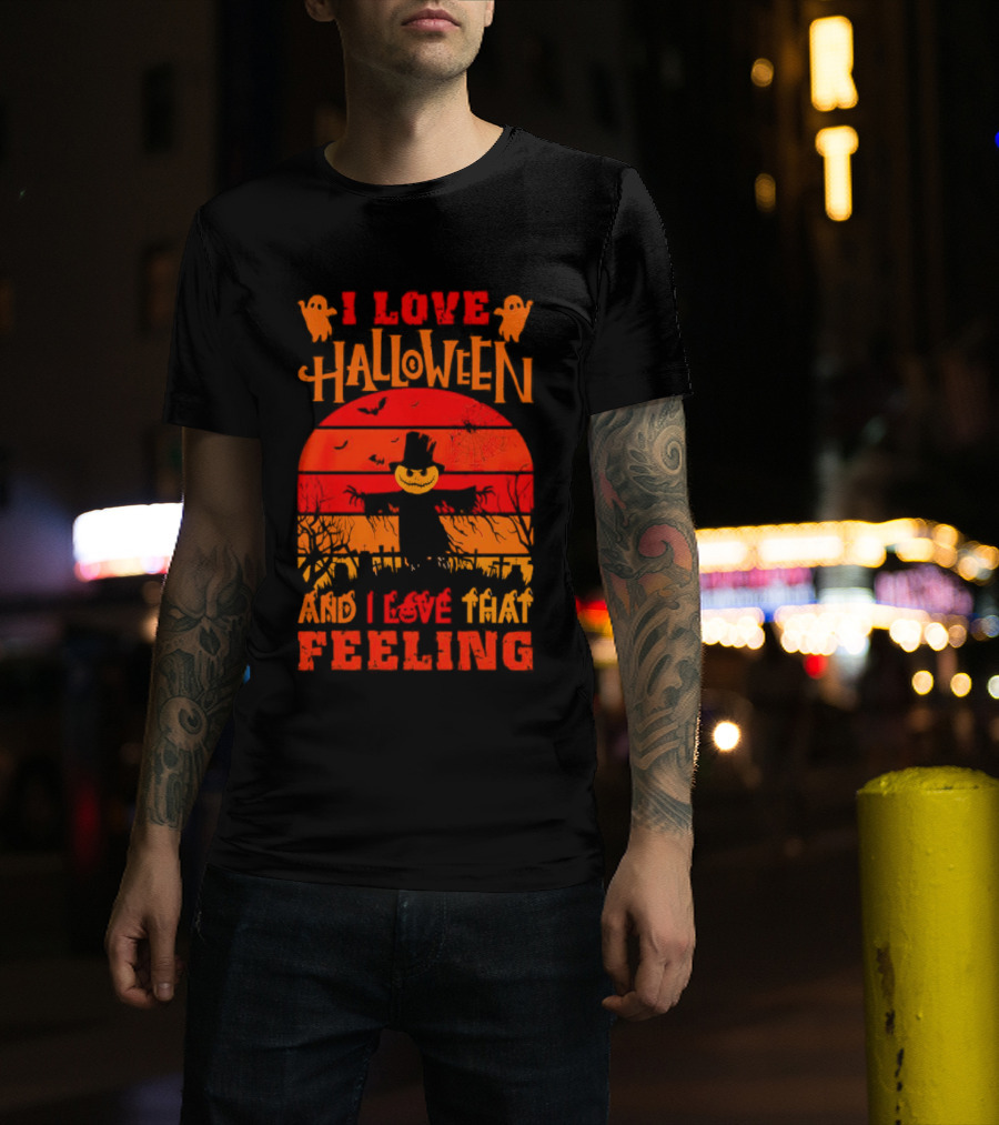 I Love Halloween I Love That Feeling Scarecrow Sunset Ghosts T-Shirt
