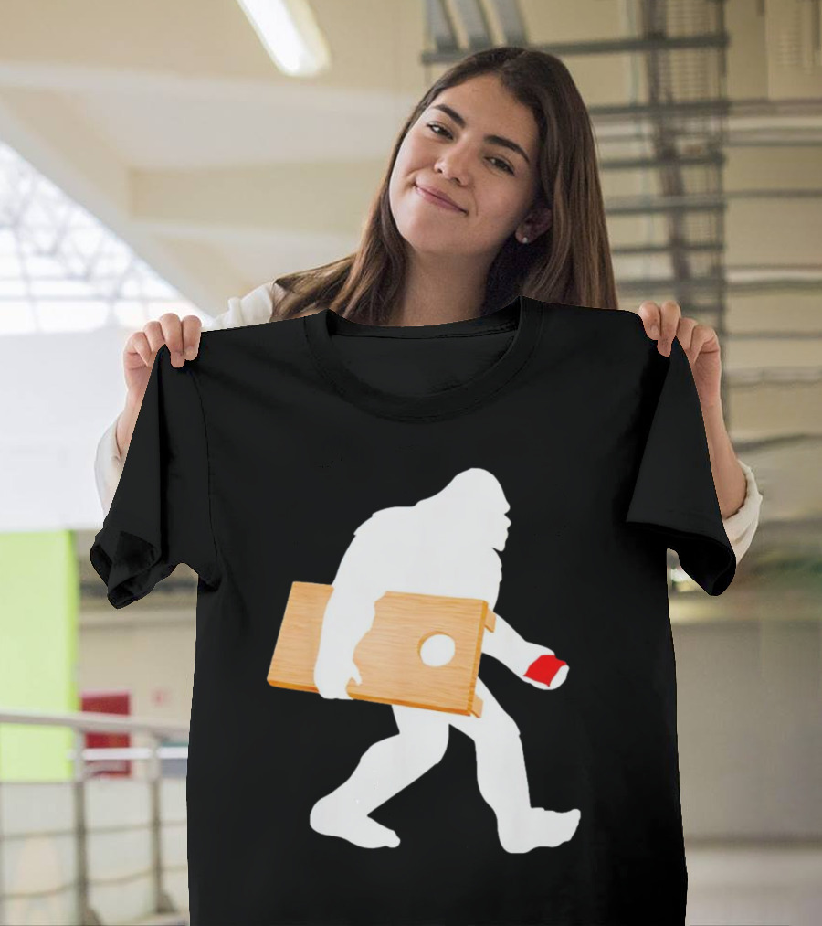 Bigfoot Cornhole Players Lawn Game Silhouette with Red Cup T-Shirt
