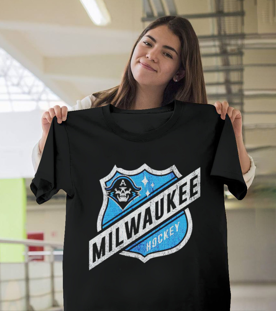 Milwaukee Hockey Admirals Badge Skull T-Shirt