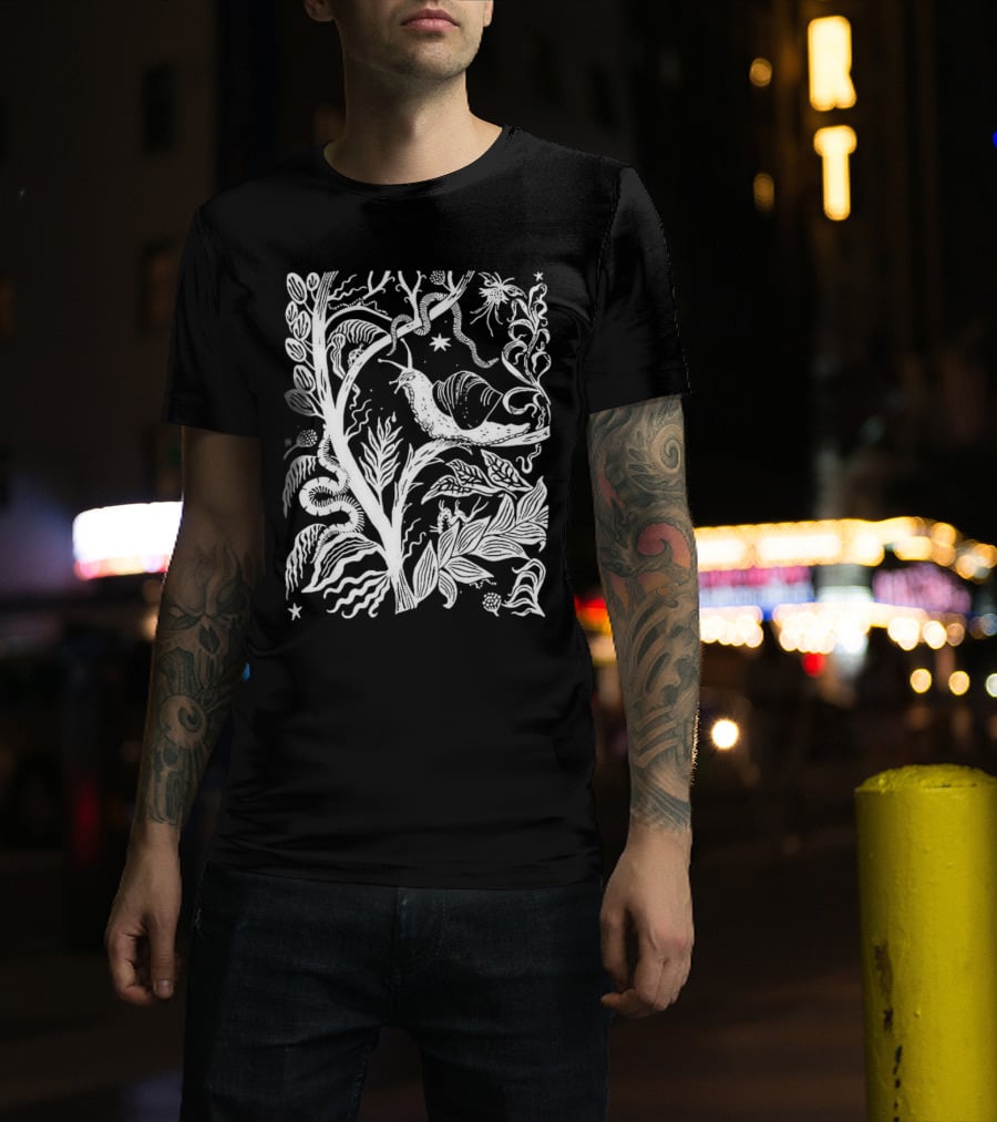 Elispencer November Enchanted Forest Snail Motif T-Shirt