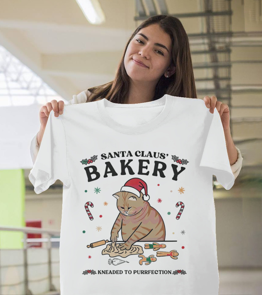 Santa Claus' Bakery Kneaded To Purrfection Cat With Santa Hat Making Cookies T-Shirt