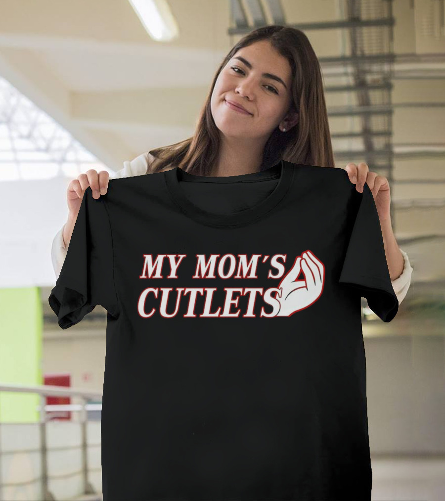 My Mom's Cutlets Italian Hand Gesture T-Shirt