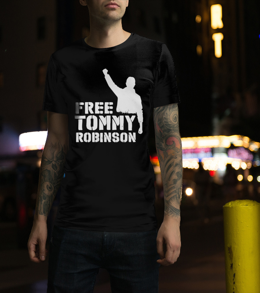 Free Tommy Robinson Silhouette Fist Raised Protest T-Shirt