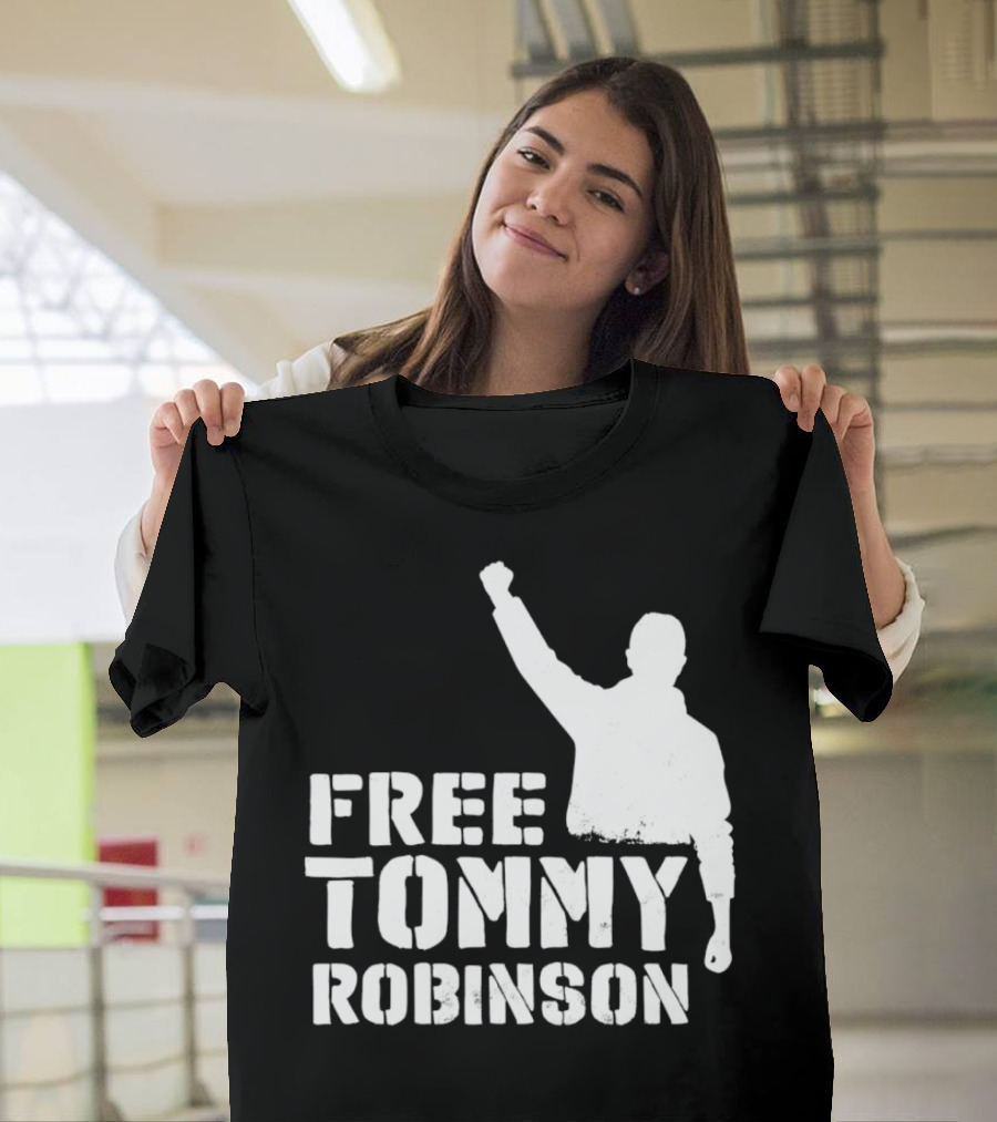 Free Tommy Robinson Silhouette Fist Raised Protest T-Shirt