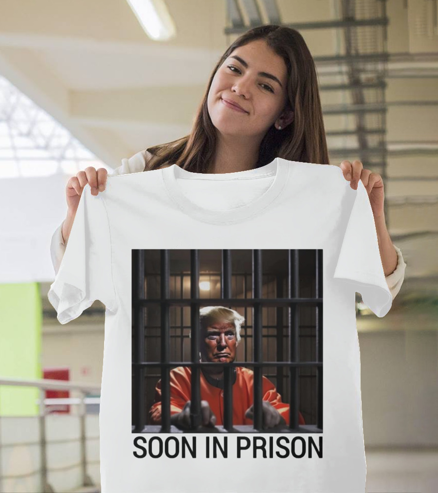 Trump Soon in Prison Behind Bars Orange Jumpsuit T-Shirt