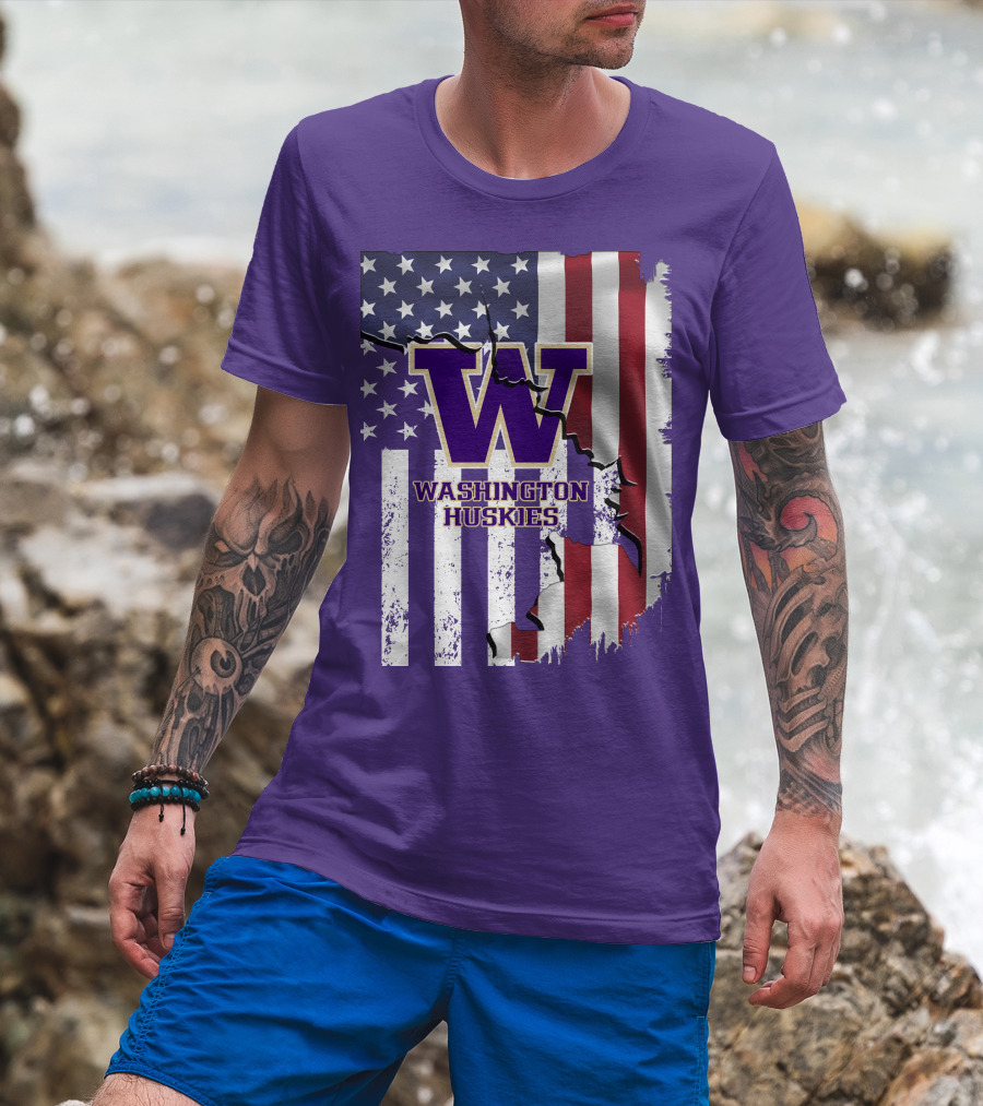 Washington Huskies W Logo American Flag T-Shirt