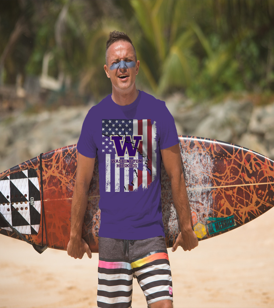 Washington Huskies W Logo American Flag T-Shirt