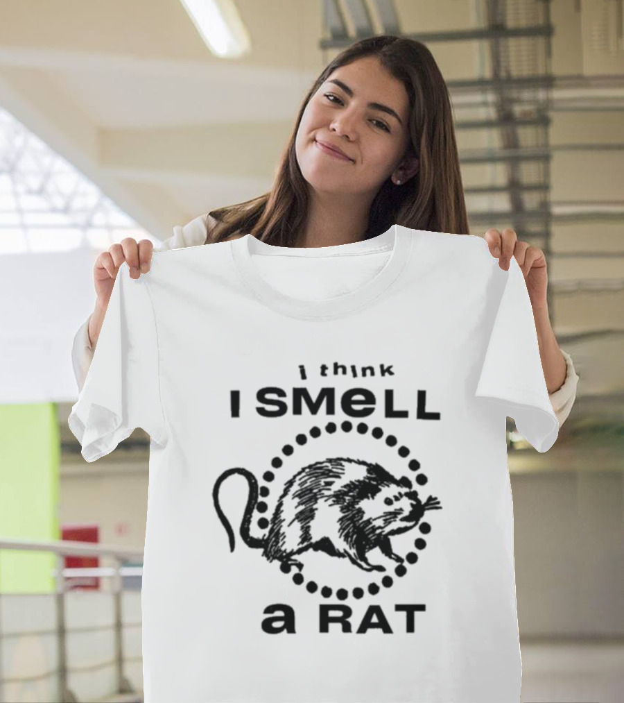 I Think I Smell A Rat Black Graphic Text With Rat T-Shirt
