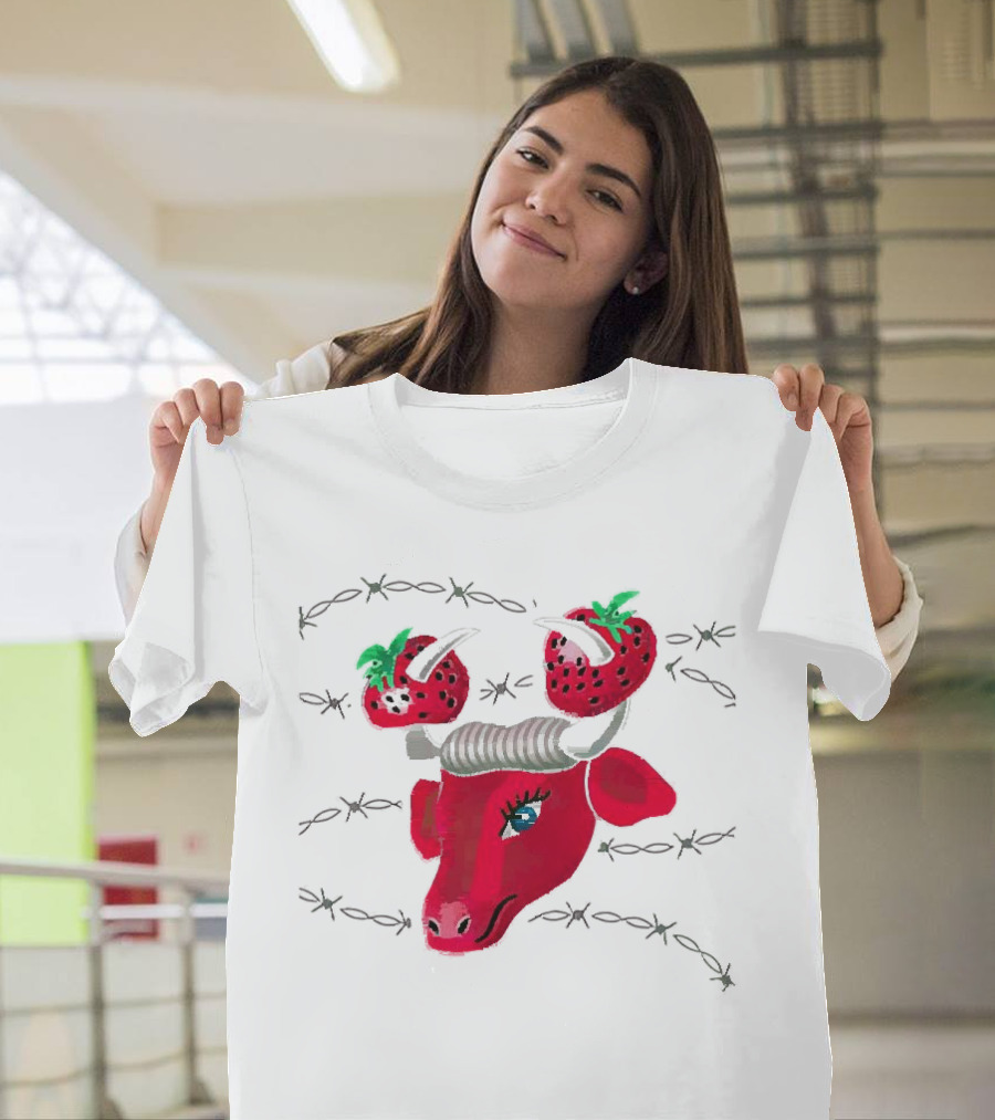 Strawberry Bull Barbed Horns T-Shirt