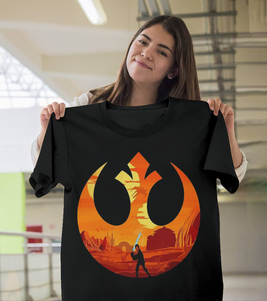 Luke Skywalker The Knight Farmer Tatooine Rebel Symbol Sunset Scene T-Shirt