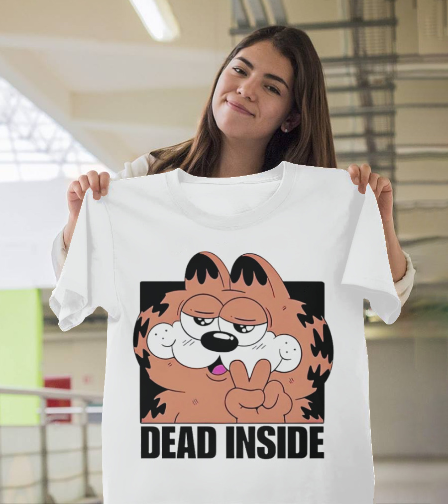 Garfield Dead Inside Peace Sign Iconic Meme T-Shirt