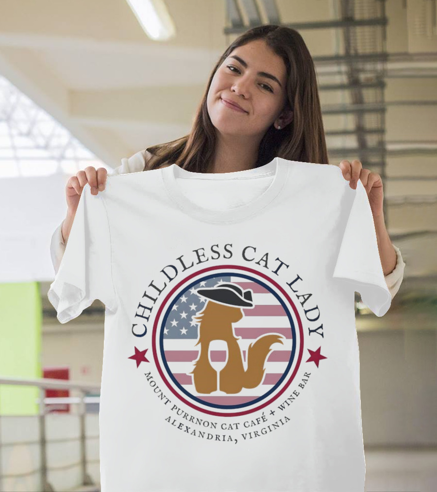 Childless Cat Lady Mount Purrnon Cat Café Wine Bar Alexandria Virginia American Flag Hat and Wine Glass Cat T-Shirt