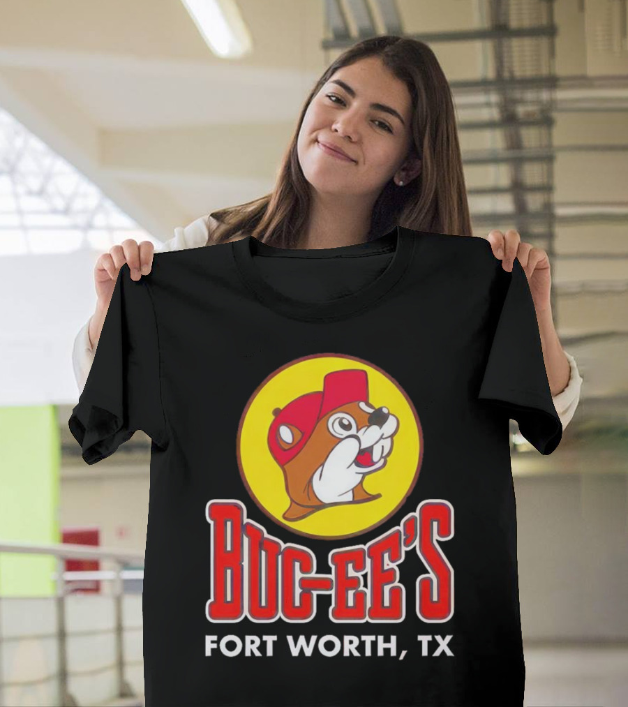 Buc-Ee's Fort Worth TX Logo With Beaming Beaver T-Shirt