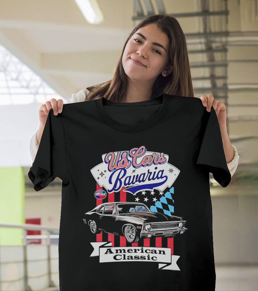 US Cars Bavaria American Classic with Black Muscle Car and Checkered Flags T-Shirt