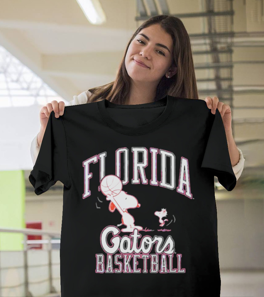 Florida Gators Basketball Snoopy And Woodstock Playing Basketball T-Shirt