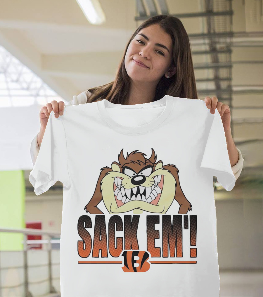 Looney Tunes Taz Sack Em Cincinnati Bengals NFL TFB T-Shirt