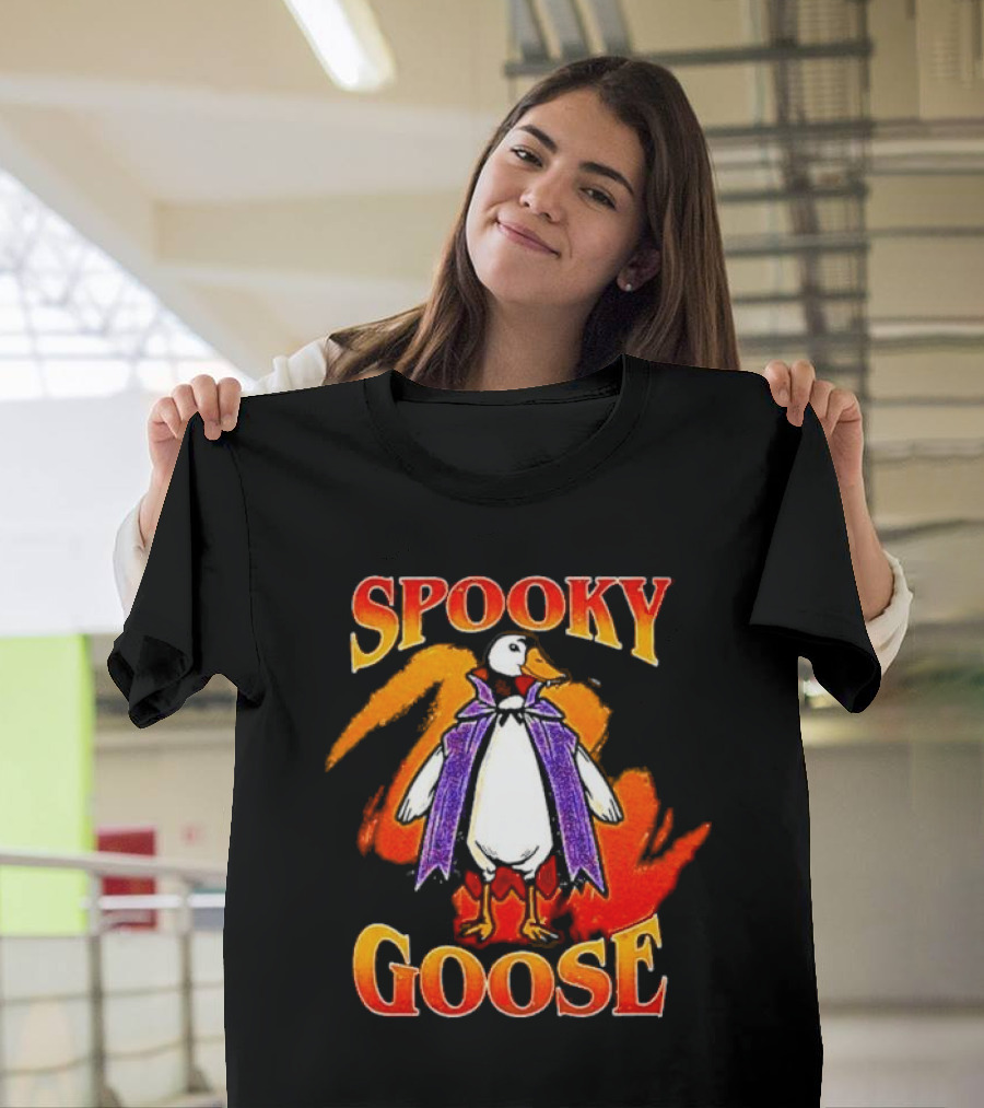 Spooky Goose Halloween 2024 Goose Dracula Costume T-Shirt