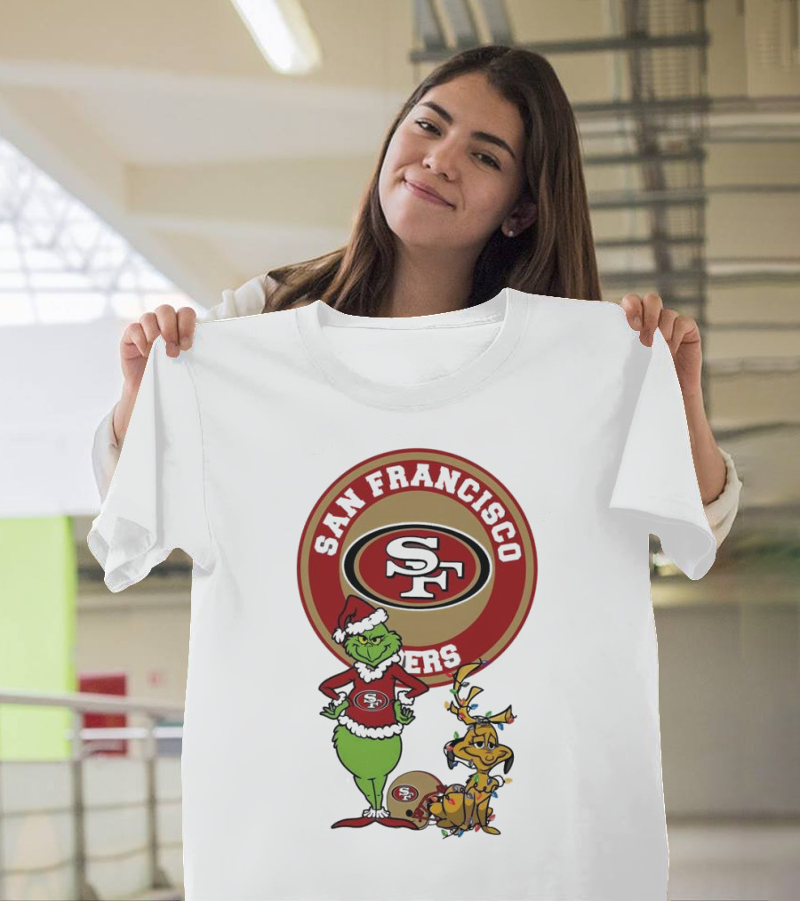 San Francisco 49ers Grinch and Max Merry Christmas T-Shirt
