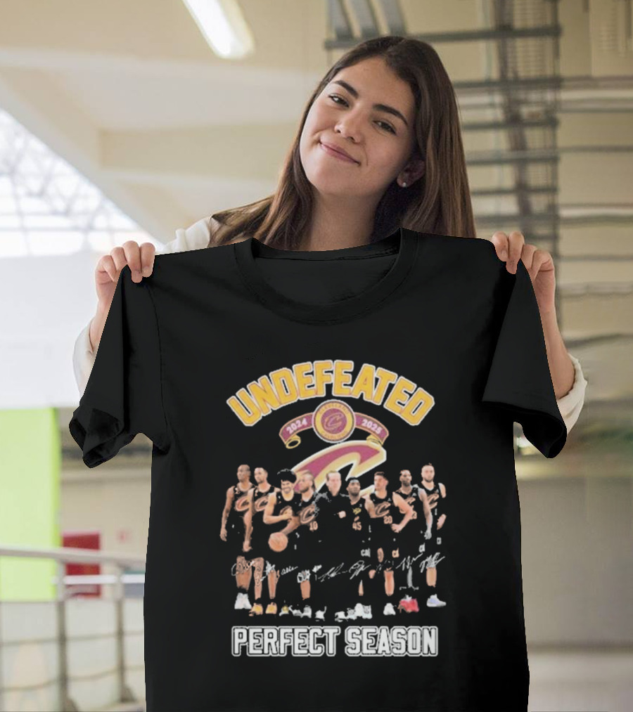 Undefeated 2024-2025 Cleveland Cavaliers Perfect Season Players Signatures T-Shirt